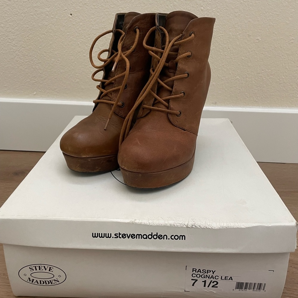 Steve Madden Raspy size 7.5